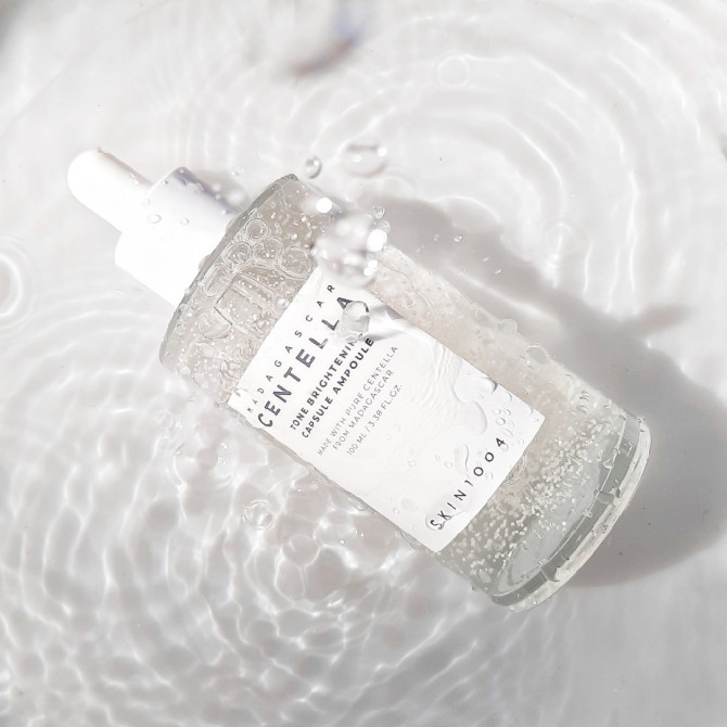 Сироватка з центелою і ніацинамідом SKIN1004 Madagascar Centella Tone Brightening Capsule Ampoule 100 мл купити в Україні 3