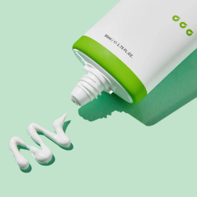 Заспокійливий сонцезахисний крем із центелою Jumiso Super Soothing Cica & Aloe Sunscreen SPF50+/PA++++ 50 мл купити в Україні 3