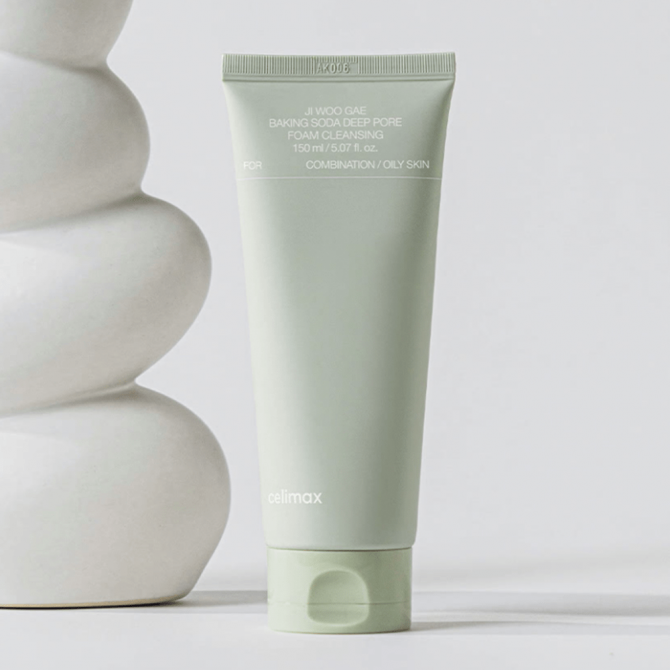 Пінка для вмивання з содою для глибокого очищення пор Celimax Baking Soda Deep Pore Foam Cleansing 150 мл купити в Україні 2