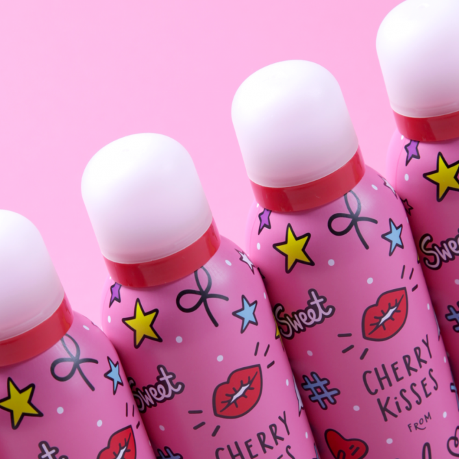 Лосьон-пенка для тела с ароматом вишни Bilou Cherry Kisses 150 мл купить в Украине 3