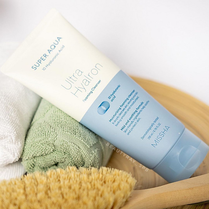 Пенка для умывания с гиалуроновой кислотой MISSHA Super Aqua Ultra Hyalron Cleansing Foam 200 мл купить в Украине 2