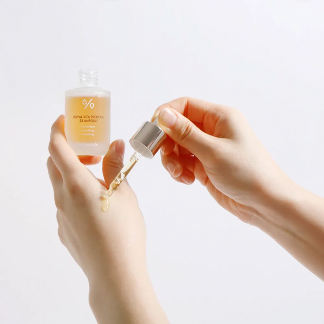 Ампульна сироватка з екстрактом прополісу Dr. Ceuracle Royal Vita Propolis 33 Ampoule 30 мл купити в Україні 3