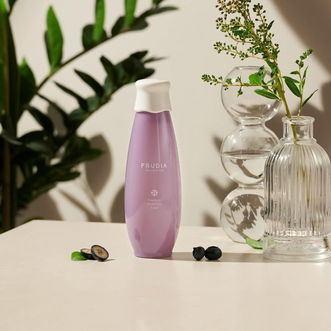 Увлажняющий тонер с экстрактом черники FRUDIA Blueberry Hydrating Toner 195 мл купить в Украине 2