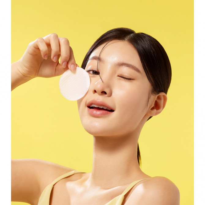 Пілінг-педи з кислотами та зволожуючим комплексом SKIN&LAB Porebarrier Clear Pad 70 педов купити в Україні 3