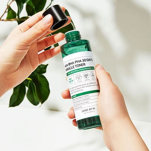 Кислотный очищающий тонер для проблемной кожи SOME BY MI AHA-BHA-PHA 30 Days Miracle Toner 150 мл купить в Украине 3