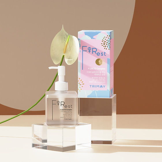 Нежный гель для интимной гигиены на основе пробиотиков Trimay GEL FoRest pH-Balancing Inner Cleanser 250 мл купить в Украине 2