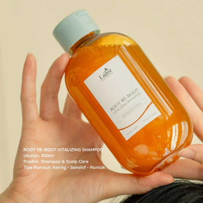 Шампунь для сухой кожи головы  Lador Root Re-Boot Vitalizing Shampoo Propolis & Citron 300 мл купить в Украине 2