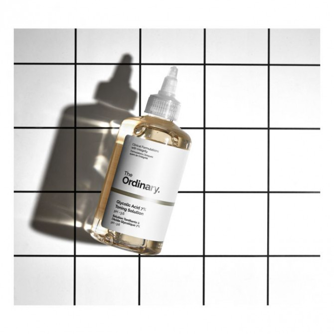 Відлущуючий тонік із гліколієвою кислотою 7% The Ordinary Glycolic Acid 7% Toning Solution 240 мл купити в Україні 3