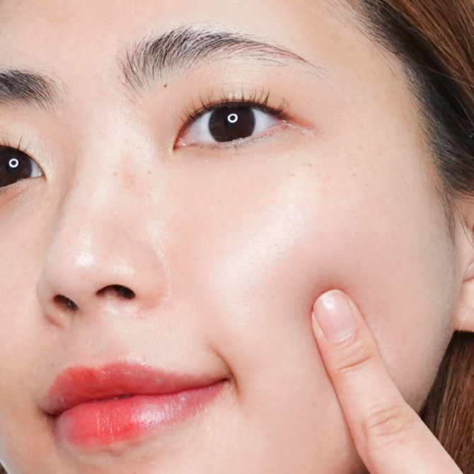 Тонізуюча сироватка вітаміном С для сяяння шкіри Needly Vita C glow toning ampoule 30 мл купити в Україні 4