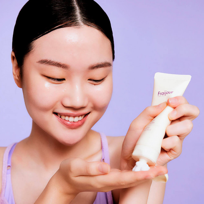 Зміцнююча маска для обличчя з колагеном та ретинолом Fraijour Retin-Collagen 3D Core Radiance Mask 75 мл купити в Україні 3