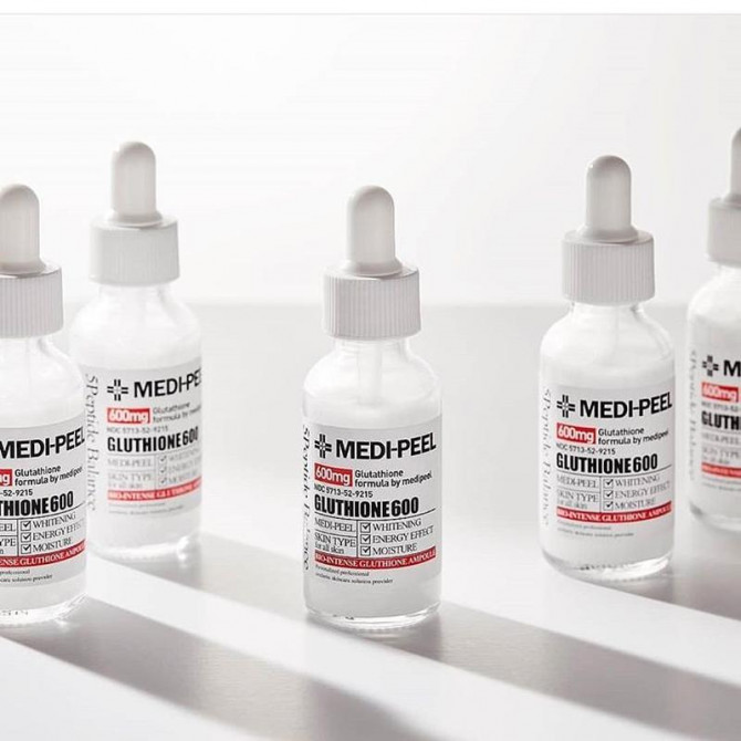 Осветляющая ампульная сыворотка с глутатионом MEDI-PEEL Bio-intense Gluthione 600 White Ampoule 2.0 30 мл купить в Украине 3