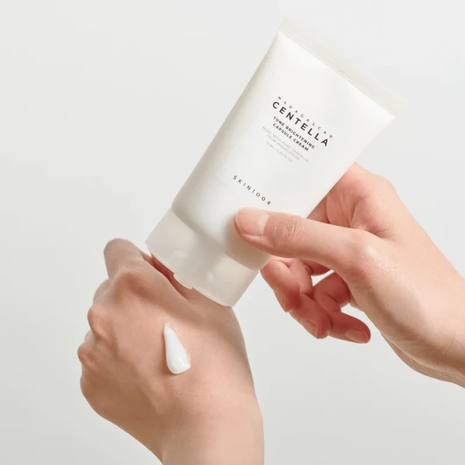  skin MOISTURE TONE UP CREAM 4個セット 楽天市場】【UIQ公式】【NEW】(選択1) ユイク バイオーム