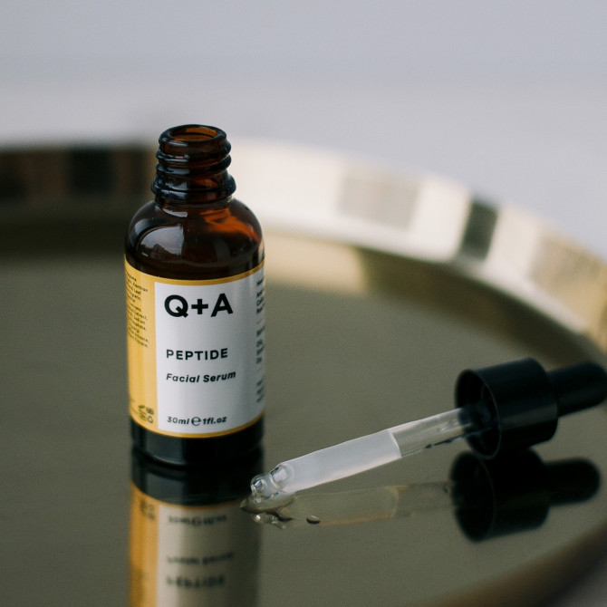 Сироватка для омолоджування для обличчя з пептидами Q+A Peptide Facial Serum 30 мл купити в Україні 3