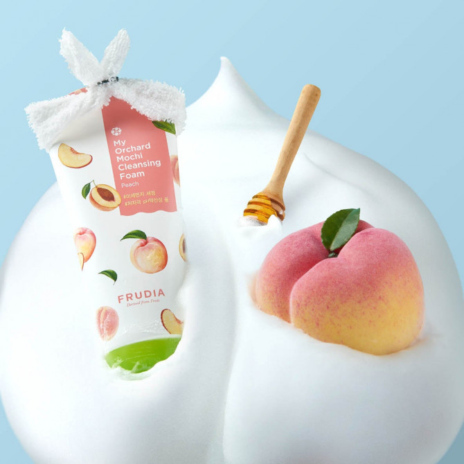 Пінка для вмивання з екстрактом персика Frudia My Orchard Peach Cleansing Foam 120 г купити в Україні 2