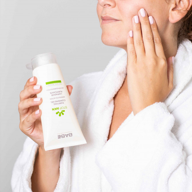 Гель для умывания для жирной и проблемной кожи Babe Laboratorios Purifying Cleansing Gel 100 мл купить в Украине 2