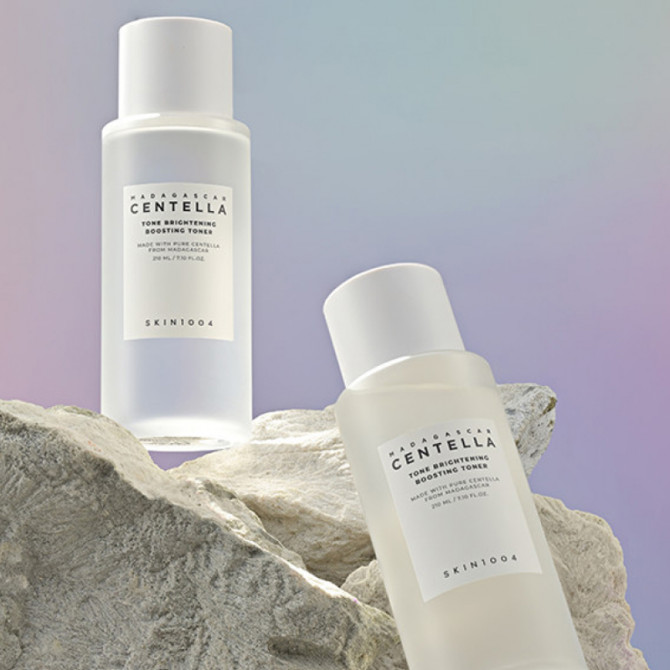 Тонер для обличчя з центелою SKIN1004 Madagascar Centella Tone Brightening Boosting Toner 1.5 мл (пробник) купити в Україні 3