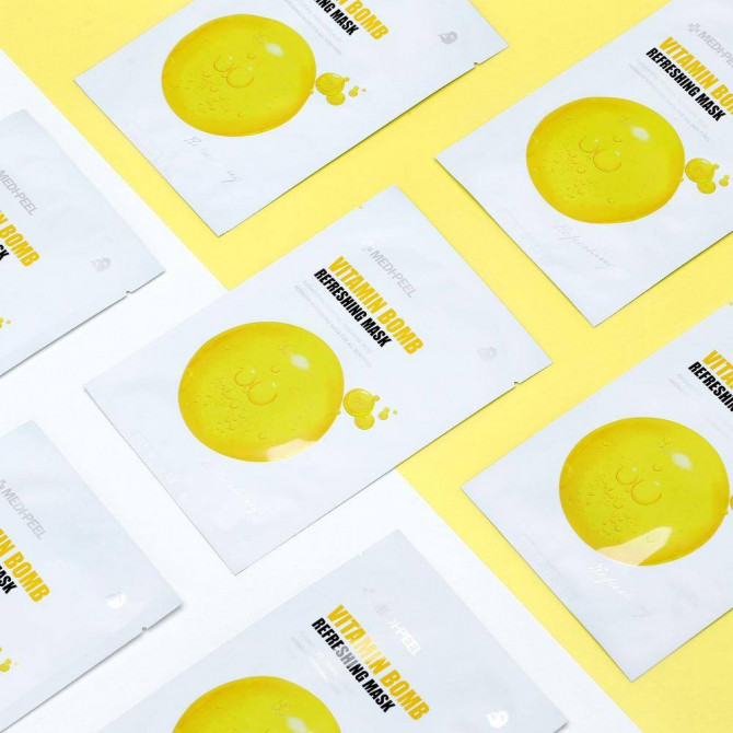 Тонізуюча тканинна маска з ніацинамідом MEDI-PEEL Vitamin Bomb Refreshing Mask купити в Україні 3
