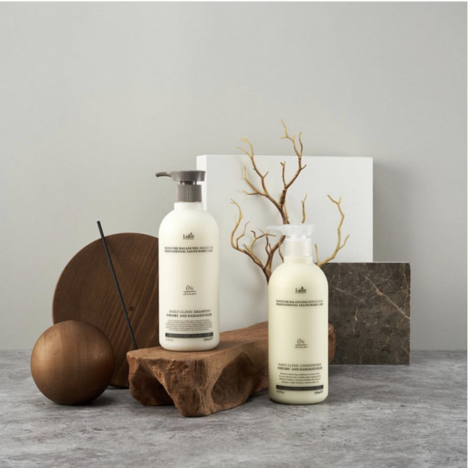 Зволожуючий кондиціонер для сухого та пошкодженого волосся Lador Moisture Balansing Conditioner 530 мл купити в Україні 2