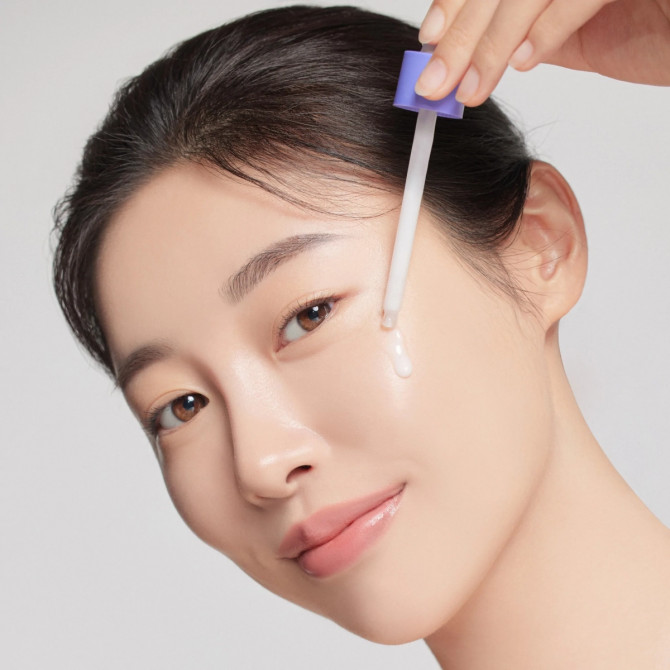Відновлювальна сироватка з молочними керамідами SKIN&LAB Barrierderm Milky Serum 50 мл купити в Україні 4