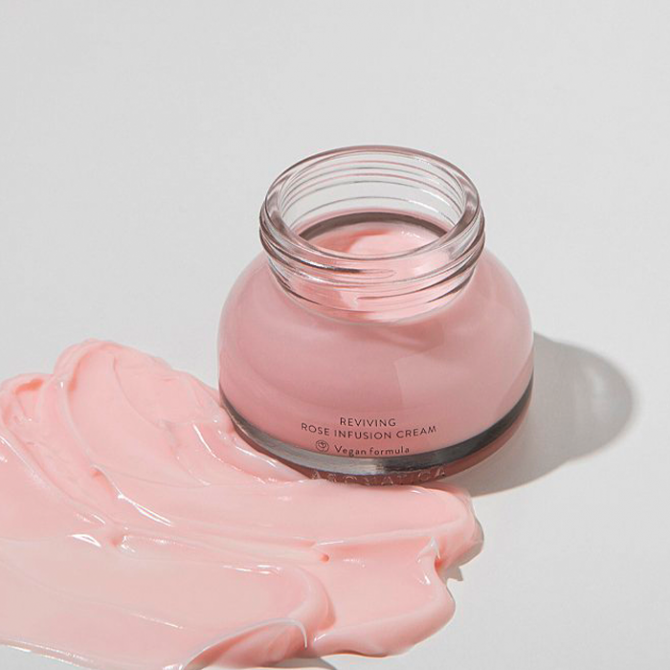 Зволожуючий омолоджуючий крем з екстрактом троянди AROMATICA Reviving Rose Infusion Cream 50 мл купити в Україні 2