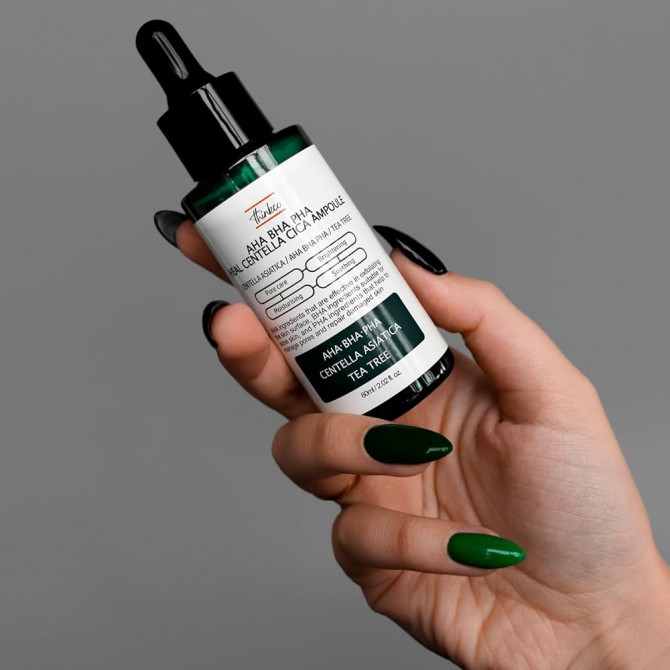 Восстанавливающая сыворотка с кислотами и центеллой Thinkco AHA BHA PHA Heal Centella Cica Ampoule 60 мл купить в Украине 2