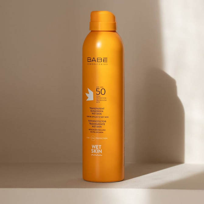 Сонцезахисний водостійкий спрей з ефектом матування SPF 50 Babe Laboratorios Transparent Sunscreen Wet Skin Matte Finish 200 мл купити в Україні 3