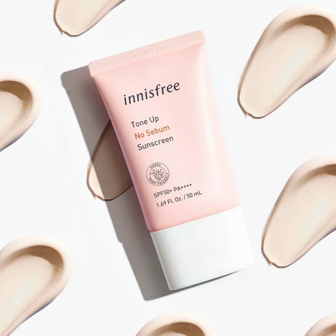 Матуючий і вирівнюючий тон сонцезахисний крем Innisfree Tone Up No Sebum Sunscreen SPF50 PA ++++ 50 мл купити в Україні 3