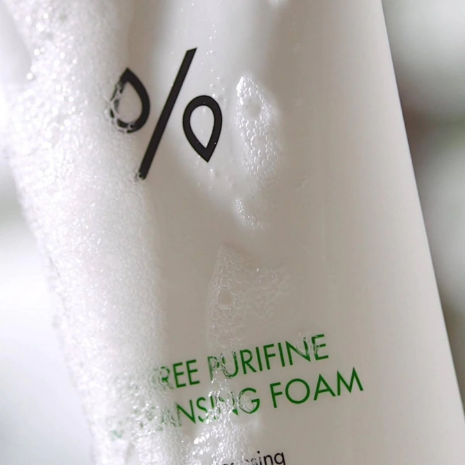 Гель-пінка для чутливої ​​шкіри з екстрактом чайного дерева Dr. Ceuracle Tea Tree Purifine Cleansing Foam 2 мл купити в Україні 3