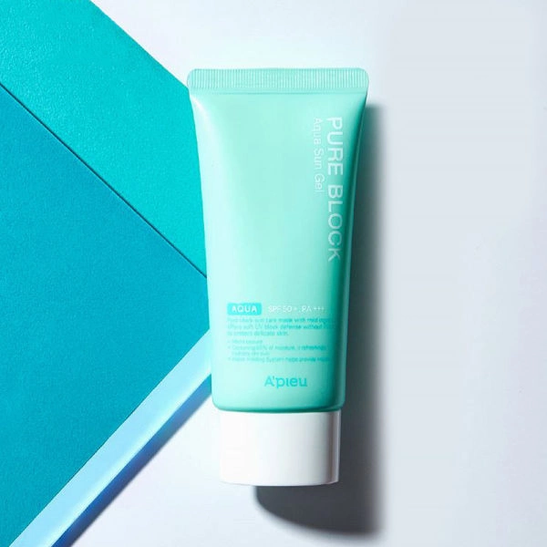 Легкий солнцезащитный гель A'PIEU Pure Block Aqua Sun Gel SPF50+/PA+++ 50 мл купить в Украине 3