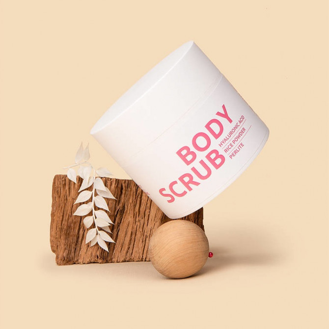 Кремовый скраб для тела с рисовой пудрой и гиалуроновой кислотой Marie Fresh Cosmetics Body Scrub 300 мл купить в Украине 2