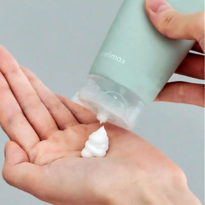 Пінка для вмивання з содою для глибокого очищення пор Celimax Baking Soda Deep Pore Foam Cleansing 150 мл купити в Україні 3