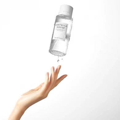 Освітлювальний тонер для обличчя з центеллою SKIN1004 Madagascar Centella Tone Brightening Boosting Toner 210 мл купити в Україні 2