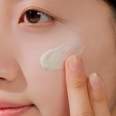 Солнцезащитный крем с экстрактом мадагаскарской центеллы SKIN1004 Madagascar Centella Air-Fit Suncream Plus  SPF 50+/PA++++ 50 мл купить в Украине 5