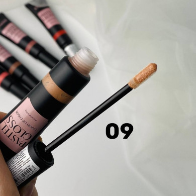 Блиск для губ світло-бежевий 09 Colour Intense Pastel Gloss 09 Sand 12 мл купити в Україні 5