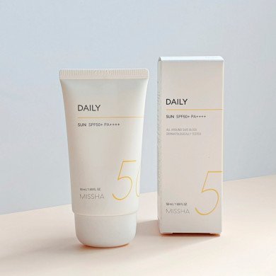 Сонцезахисний крем MISSHA All Around Safe Block - Daily Sun SPF50 + PA ++++ 50 мл купити в Україні 2