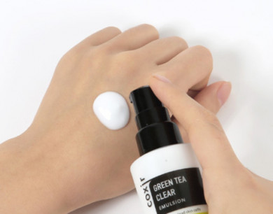 Емульсія з екстрактом зеленого чаю і ВНА-кислотами Coxir Green Tea Clear Emulsion 100 мл купити в Україні 2