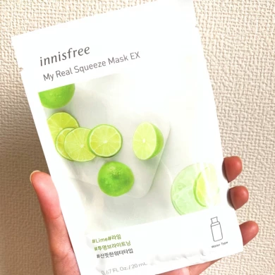 Тканинна маска для обличчя з лаймом освітлююча Innisfree My Real Squeeze Mask Lime купити в Україні 2
