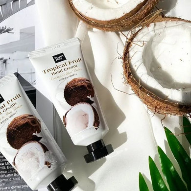 Крем для рук с кокосом и маслом ши FarmStay Tropical Fruit Coconut & Shea Butter Hand Cream 50 мл купить в Украине 2
