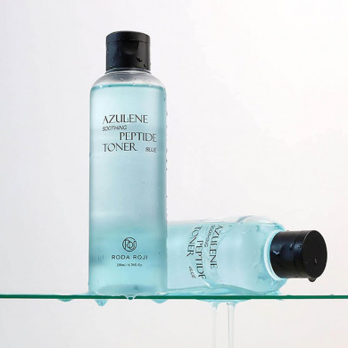 Заспокійливий тонер з азуленом та пептидами Roda Roji Azulene Soothing Peptide Toner 200 мл купити в Україні 3