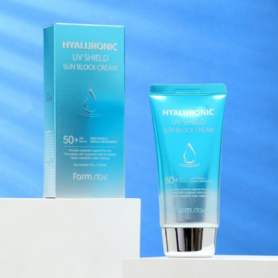 Легкий солнцезащитный крем с гиалуроновой кислотой Farm Stay Hyaluronic UV Shield Sun Block Cream SPF50+ PA+++ 50 мл купить в Украине 3