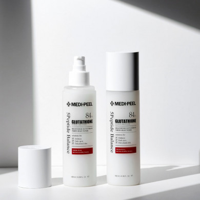 Тонер що освітлює з глутатіоном MEDI-PEEL Bio-Intense Glutathione White Silky Toner 180 мл купити в Україні 2