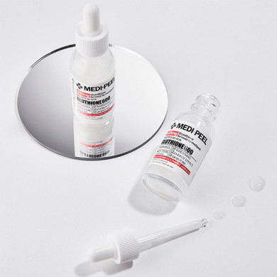 Осветляющая ампульная сыворотка с глутатионом, MEDI-PEEL, Bio-intense Gluthione600 White Ampoule, 30 мл купить в Украине 4 Осветляющая ампульная сыворотка с глутатионом, MEDI-PEEL, Bio-intense Gluthione600 White Ampoule, 30 мл купить в Украине 4
