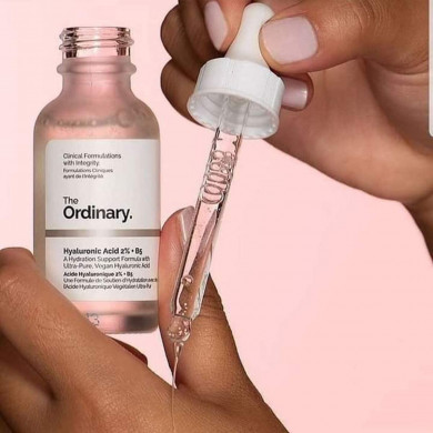 Зволожуюча сироватка з гіалуроновою кислотою 2% та вітаміном В5 The Ordinary Hyaluronic Acid 2% + B5 30 мл купити в Україні 3