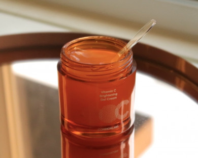 Осветляющий гель-крем для лица с витамином С, COMMONLABS, Vitamin C Brightening Gel Cream, 70 мл купить в Украине 3 Осветляющий гель-крем для лица с витамином С, COMMONLABS, Vitamin C Brightening Gel Cream, 70 мл купить в Украине 3
