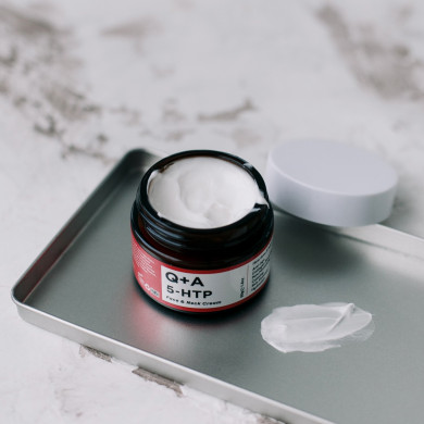 Крем проти зморшок для обличчя з олією ши Q+A 5-HTP Face & Neck Cream 50 г купити в Україні 4