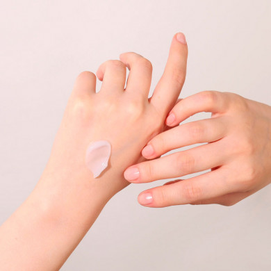 Увлажняющий крем на основе баклажана и гиалуроновой кислоты Trimay E.Plant Luronic Hydrating Cream 50 мл (СРОК ДО 13.02.2026) купить в Украине 4