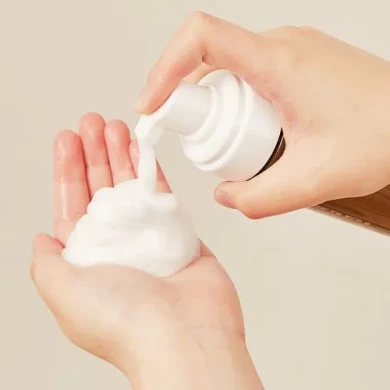 Пінка для вмивання з рослинними екстрактами Fraijour Original Artemisia Bubble Facial Foam 200 мл купити в Україні 3