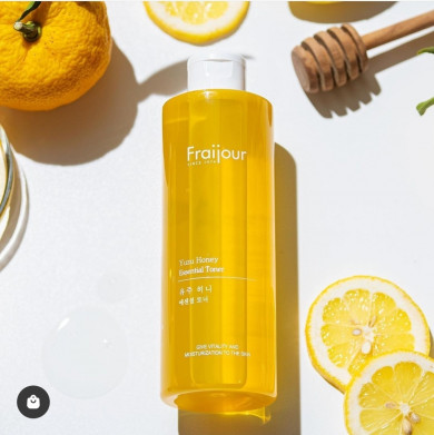 Тонер з медом та юдзу Fraijour Yuzu Honey Essential Toner 250 мл купити в Україні 2