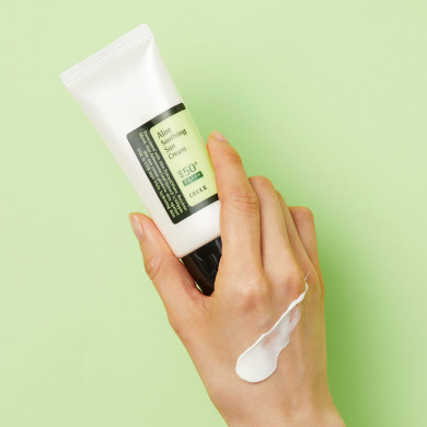 Сонцезахисний крем з екстрактом алое COSRX Aloe Soothing Sun Cream SPF 50 + / PA +++ 50 мл купити в Україні 3