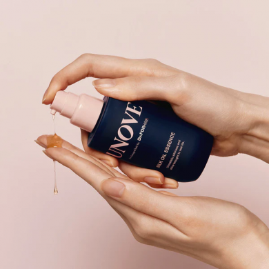 Поживна сироватка для волосся UNOVE Silk Oil Essence 70 мл купити в Україні 4